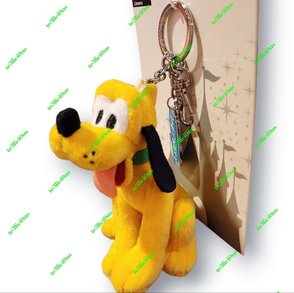 DISNEY PARKS PLUTO PLUSH KEYCHAIN CHARM - Picture 7 of 7